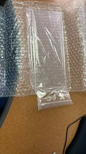 2022 45074549 - Quartz Glass