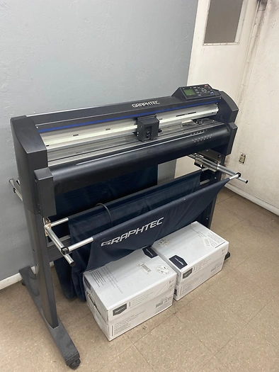 2016 FC8600-75